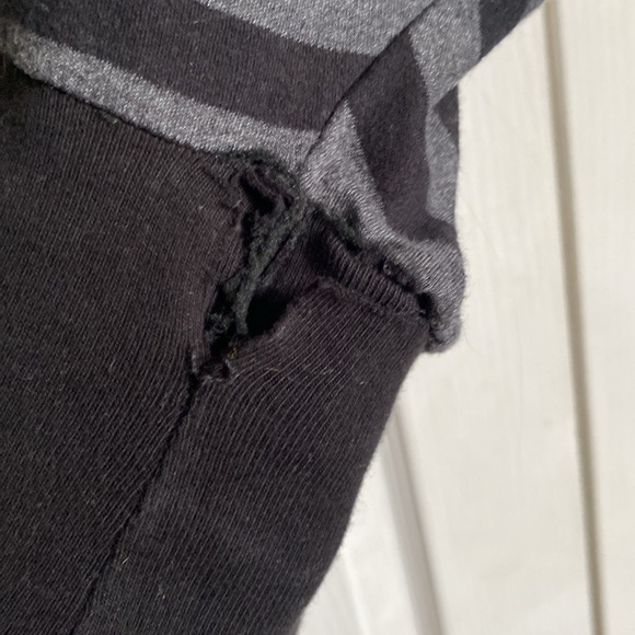 Minnie Mouse tee shirt size S - Picture 6 of 6